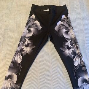 978 - Express Floral Leggings